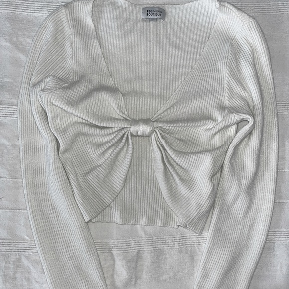 Beginning boutique - front tie long sleeve top - size xxs - Picture 3 of 5